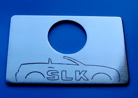 Glove compartment trim engraving SLK image
