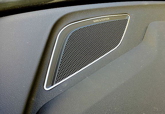 Bezel for B&O tweeter