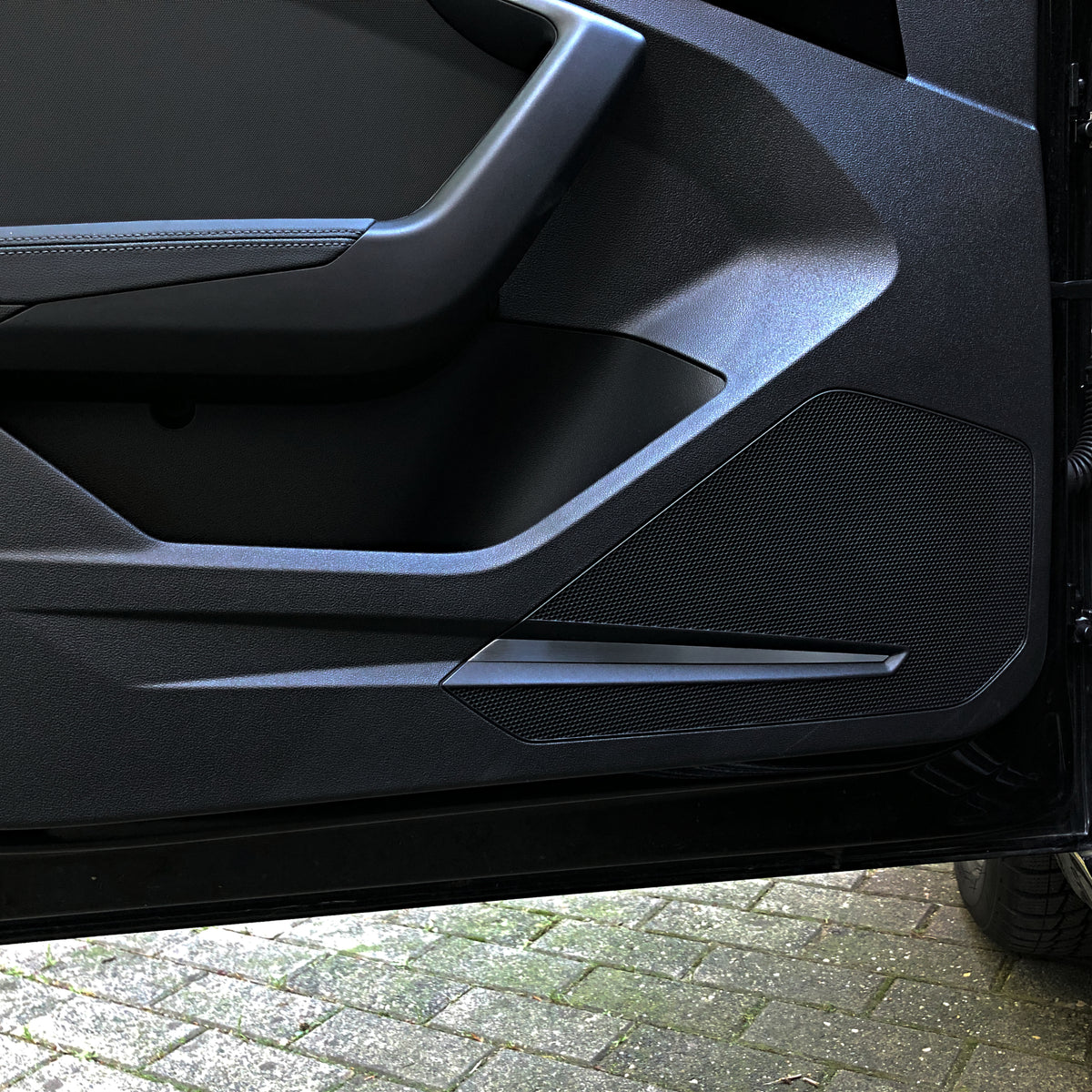 A119-025 Aluminium Zierblenden Lautsprecher Türen vorne 2st.