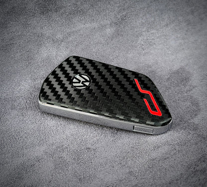 02 Cabonoptik VW Golf 8 CS Logo