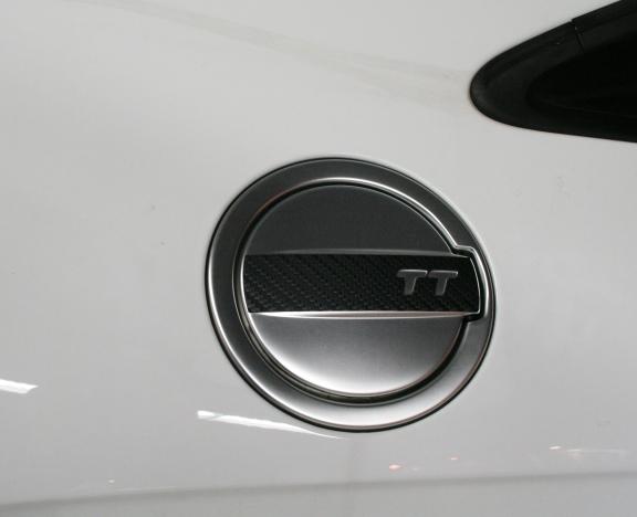 Carbonbeschichtung Tankdeckel außen