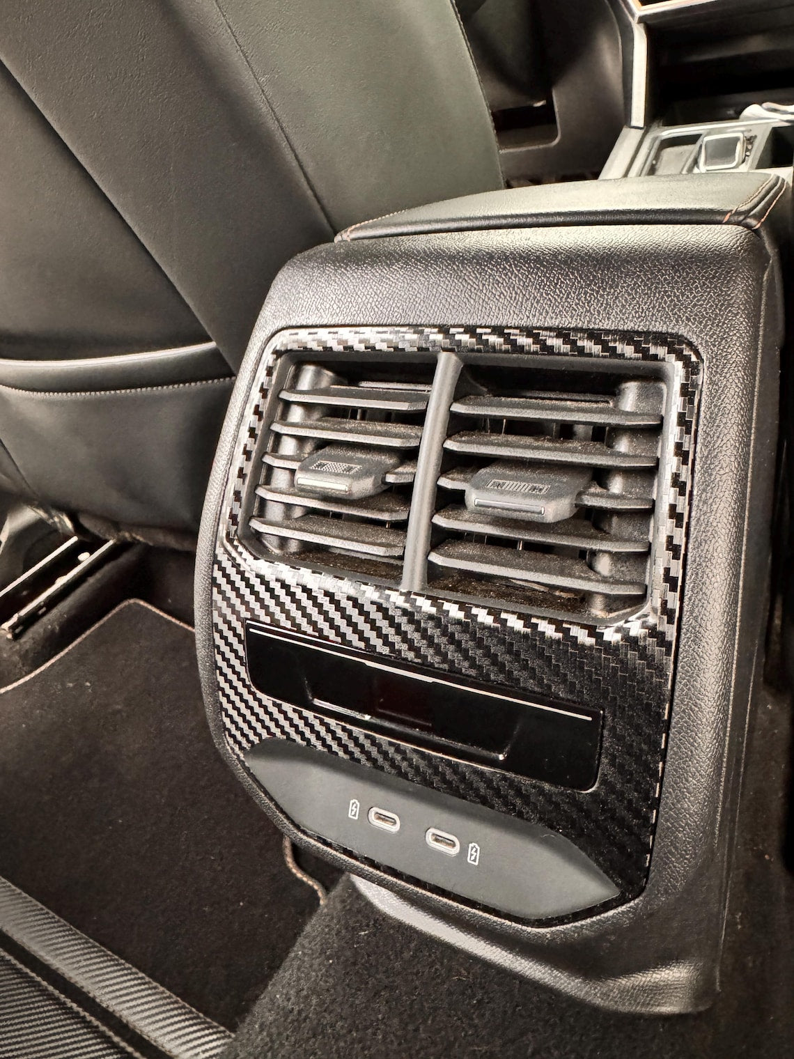 51. Carbon Coating Climate Control Rear