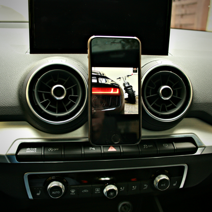 Q2001 :: Magnetic phone holder with counterpiece for all mobile phones