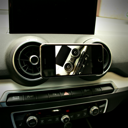 Q2001 :: Magnetic phone holder with counterpiece for all mobile phones
